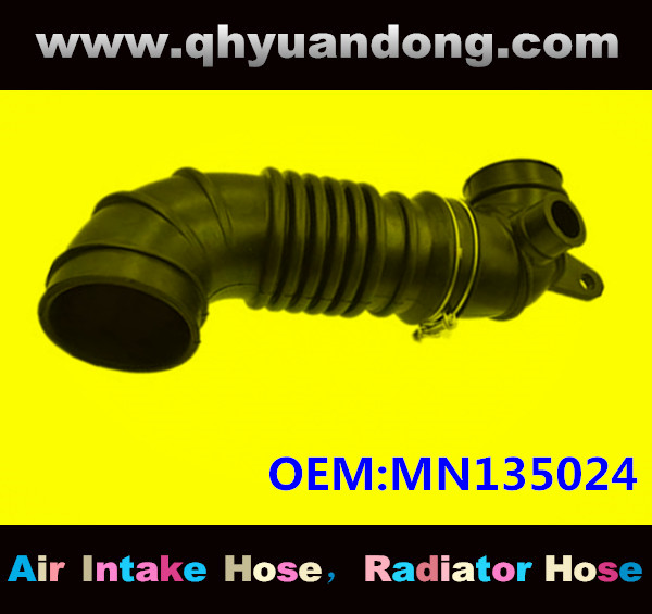 AIR INTAKE HOSE  MN135024