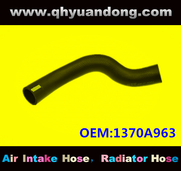 RADIATOR HOSE GG 1370A963