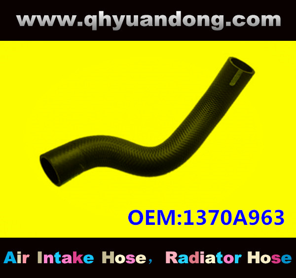 RADIATOR HOSE 1370A963